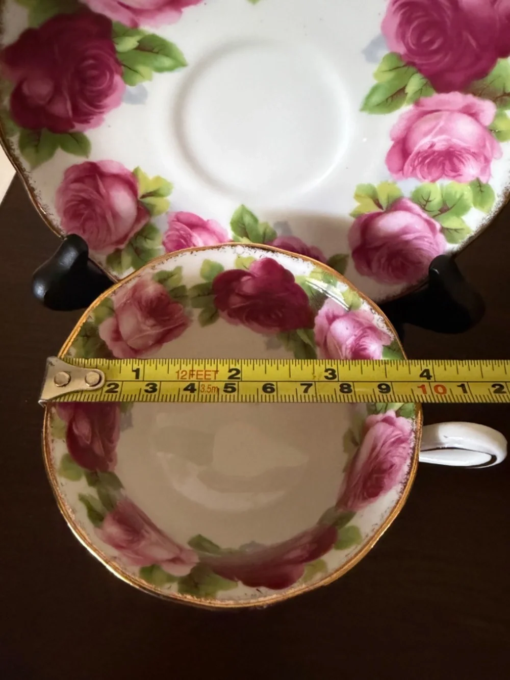 Royal Albert this vintage